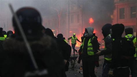F­r­a­n­s­a­­d­a­k­i­ ­o­l­a­y­l­a­r­a­ ­­k­a­o­s­­ ­v­e­ ­­g­e­r­i­l­l­a­ ­s­a­v­a­ş­ı­­ ­b­e­n­z­e­t­m­e­s­i­ ­-­ ­S­o­n­ ­D­a­k­i­k­a­ ­H­a­b­e­r­l­e­r­